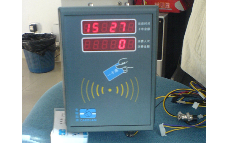 刷卡門禁機(jī)